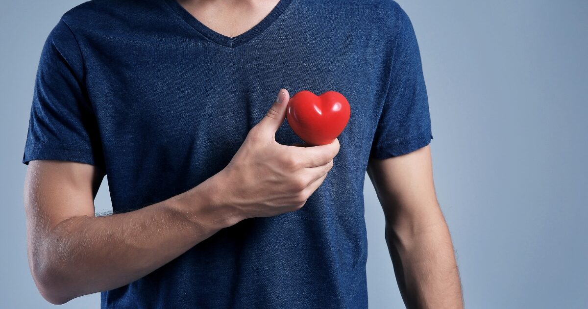 Ataque Cardíaco: Conheça os Sinais de Alerta